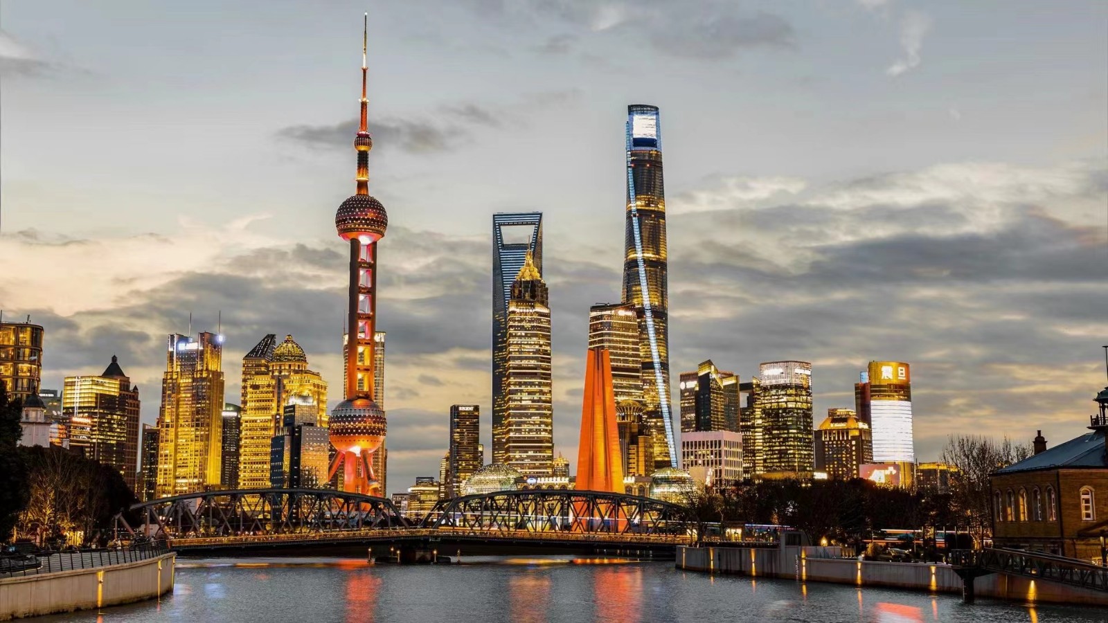 shanghai the Oriental Pearl Tower